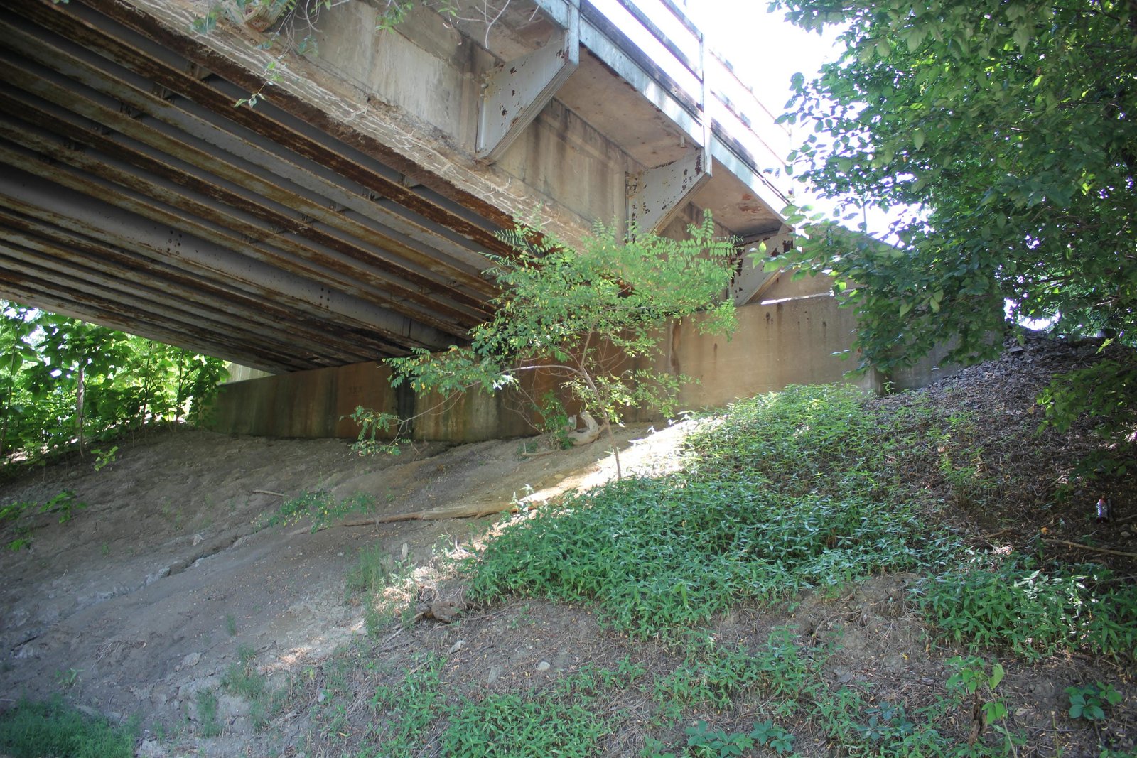 South abutment